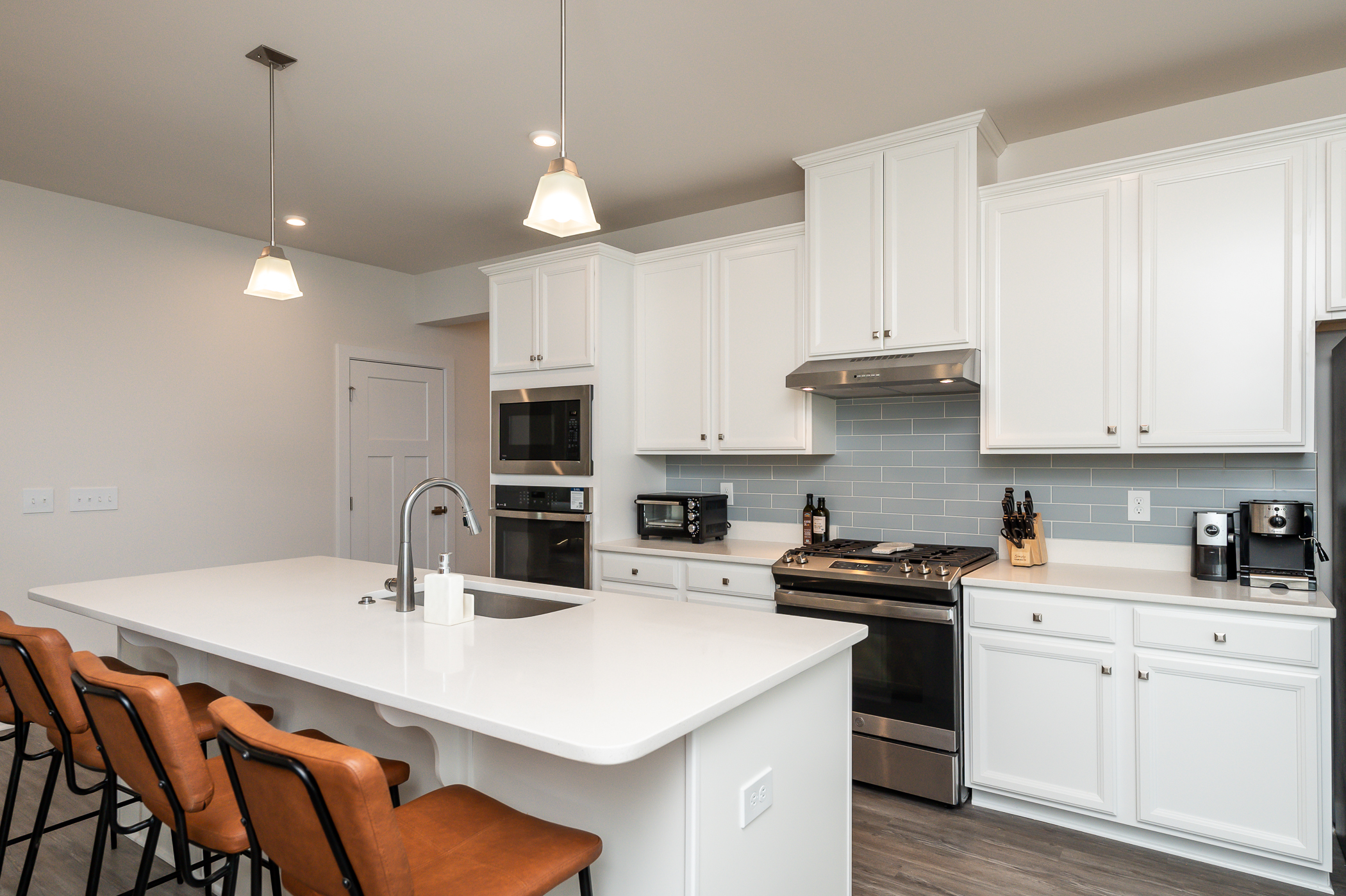 Kitchen, view 2 — 517 Spokane Dr