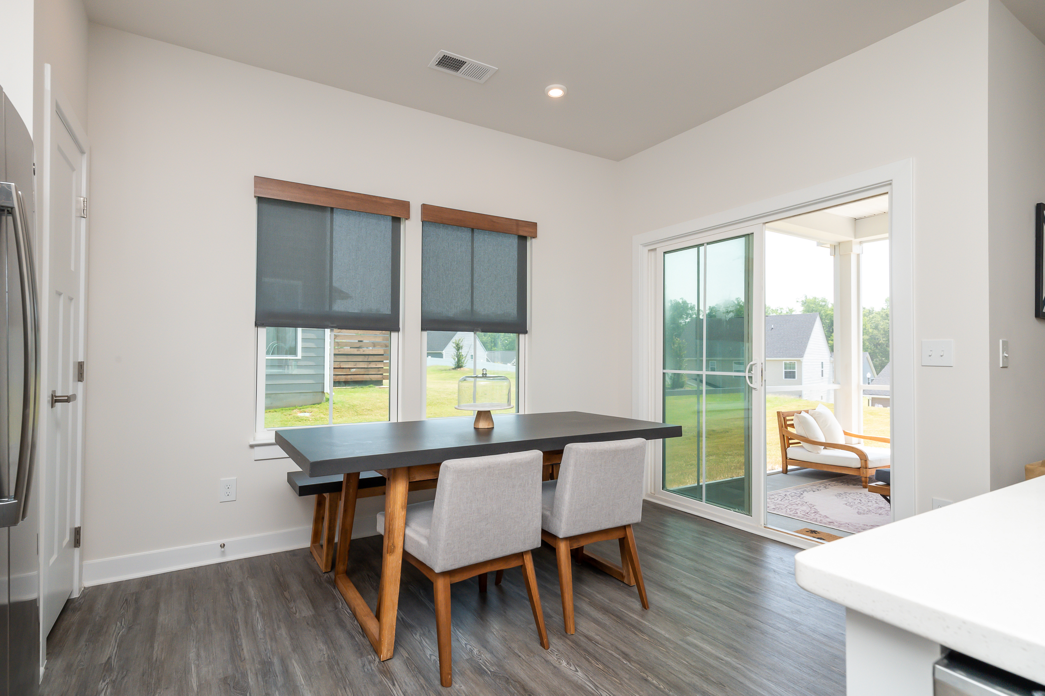 Dinning, view 1 — 517 Spokane Dr